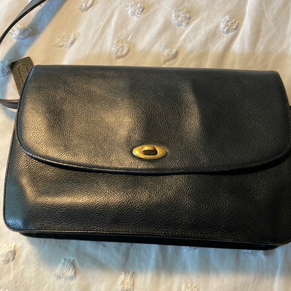 Vintage navy coach bag